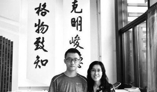 一家四口先后考入同一所大学,manbetx客户端ios财经大学新生来了